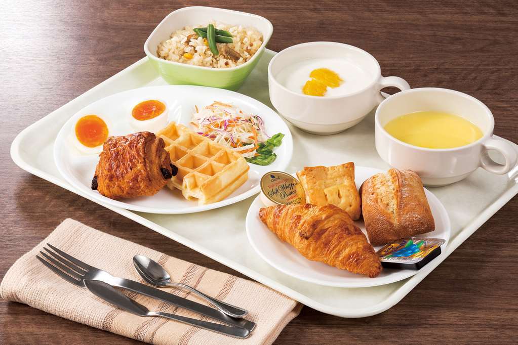 Comfort Inn Yokaichi Higashiomi Restaurant photo